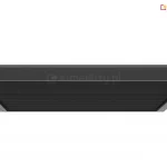 Widok od frontu na dach lamelowy pergoli SB400R w kolorze ciemnografitowym (antracytowym). Zdjęcie przedstawia konstrukcję z perspektywy dolnej, ukazując płaską płaszczyznę dachu wypełnioną równolegle ułożonymi, ruchomymi lamelami aluminiowymi. Lamele są szczelnie zamknięte, tworząc jednolitą, żebrowaną powierzchnię chroniącą przed opadami i słońcem. Całość dachu jest osadzona w solidnej, szerokiej ramie o prostokątnym przekroju, która pełni rolę rynny obwodowej odprowadzającej wodę. Konstrukcja cechuje się minimalistycznym, nowoczesnym designem z wyraźnie zarysowanymi krawędziami i matowym wykończeniem powierzchni.