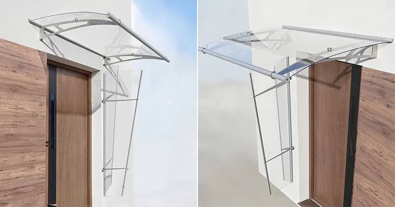 Kolaż dwóch wizualizacji 3D prezentujących nowoczesny zestaw zadaszenia Elegant z akrylem przejrzystym oraz boczną ścianką chroniącą przed wiatrem. Lewa część grafiki ukazuje daszek o łukowym profilu zamontowany nad wysokimi drzwiami z pionowym pochwytem, na tle elewacji łączącej biały tynk z panelami o strukturze drewna. Prawa część prezentuje tę samą konstrukcję pod innym kątem, podkreślając transparentność płyty akrylowej oraz precyzyjne wykonanie srebrnych wsporników stalowych z geometrycznymi otworami. Kluczowym elementem zestawu jest pionowa ścianka boczna, która płynnie łączy się z daszkiem, tworząc kompleksową osłonę wejścia. Konstrukcja ścianki oparta jest na subtelnych, metalowych rurkach, które trzymają przejrzystą taflę wypełnienia. Całość przedstawiona na jasnym, neutralnym tle, co eksponuje lekkość i nowoczesny design systemu osłonowego.