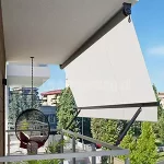 Markiza Italia Selt z ramionami mocowanymi do balustrady balkonu