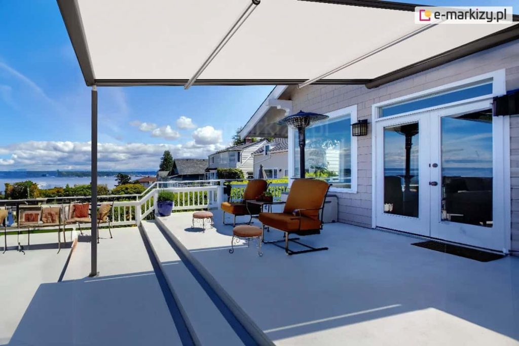 Przeciwsłoneczna osłona tarasowa z aluminiową konstrukcją