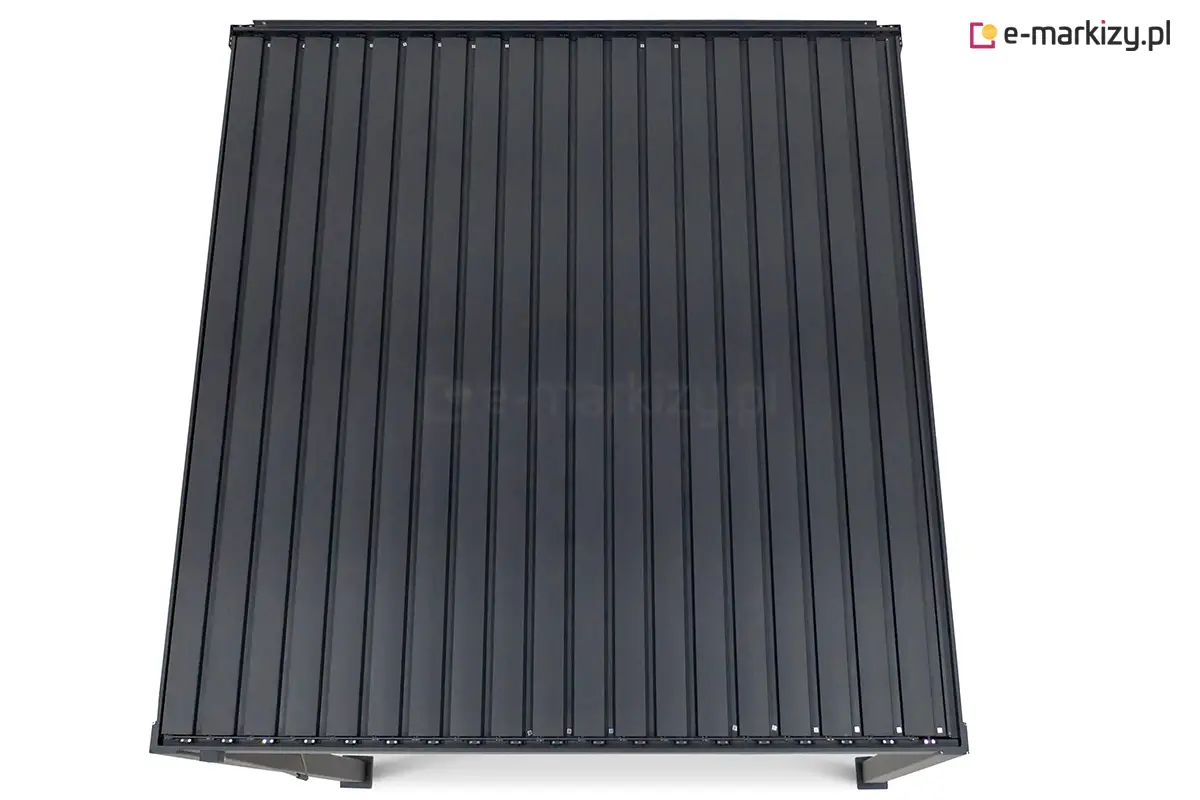 Pergola aluminiowa Gloria z zamkniętym szczelnym dachem bioklimatycznym w kolorze antracytowym